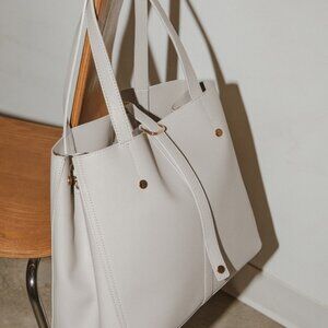 Lulus Back To Business Grey Tote